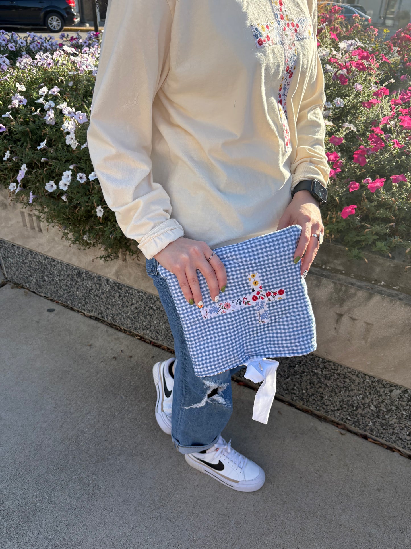 *NEW* Cross Bible Sleeve ✝️