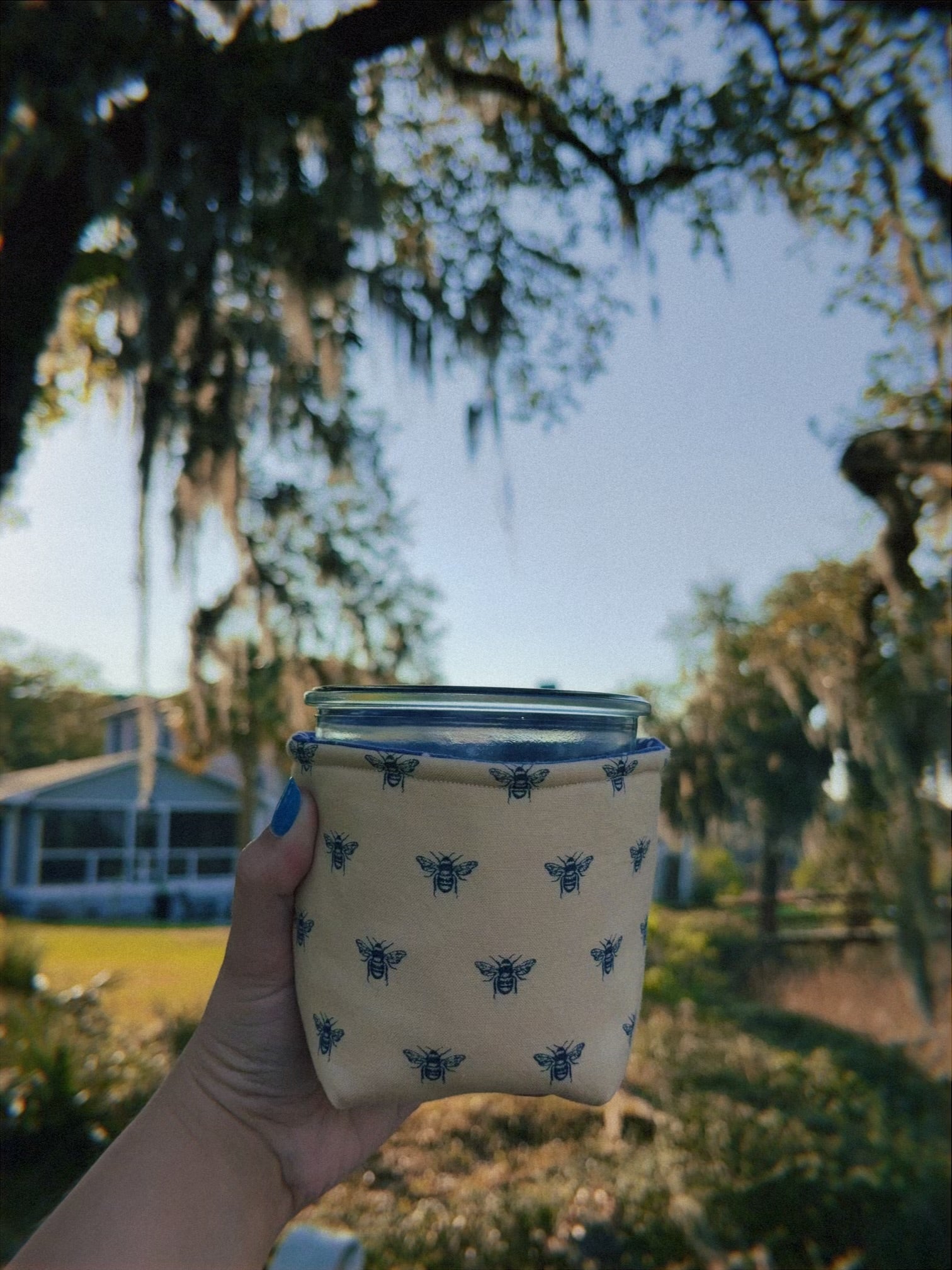 Reversible Tan Bee Weck Jar Coozie