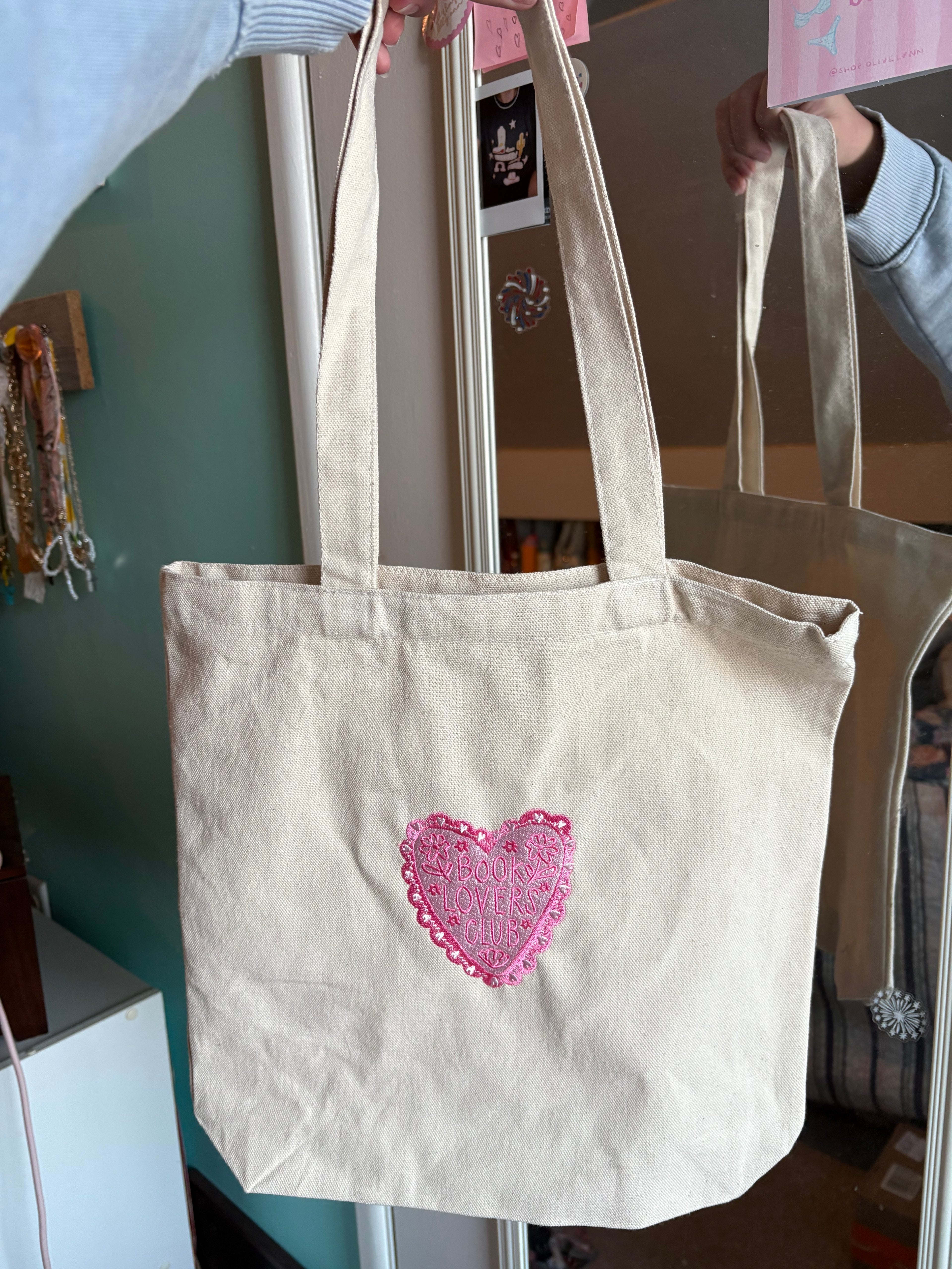 Book Lovers Club Tote Bag 📖🩷