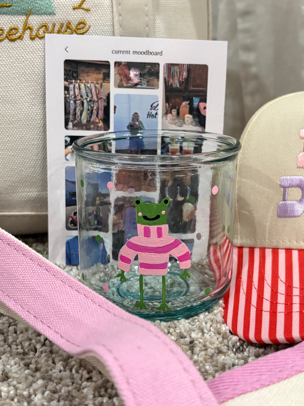 Pink Sweater Frog Glass