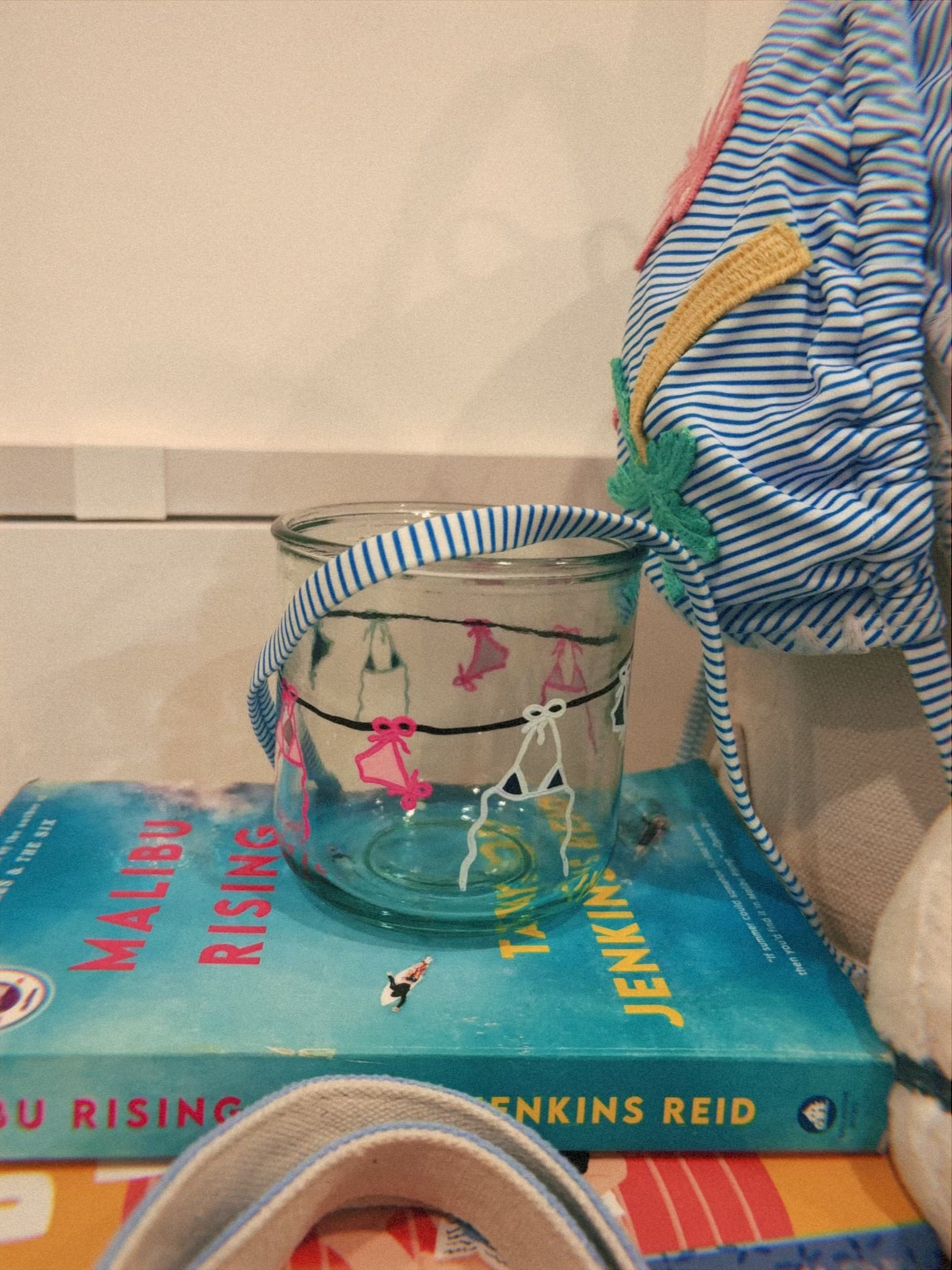 Bikini Glass