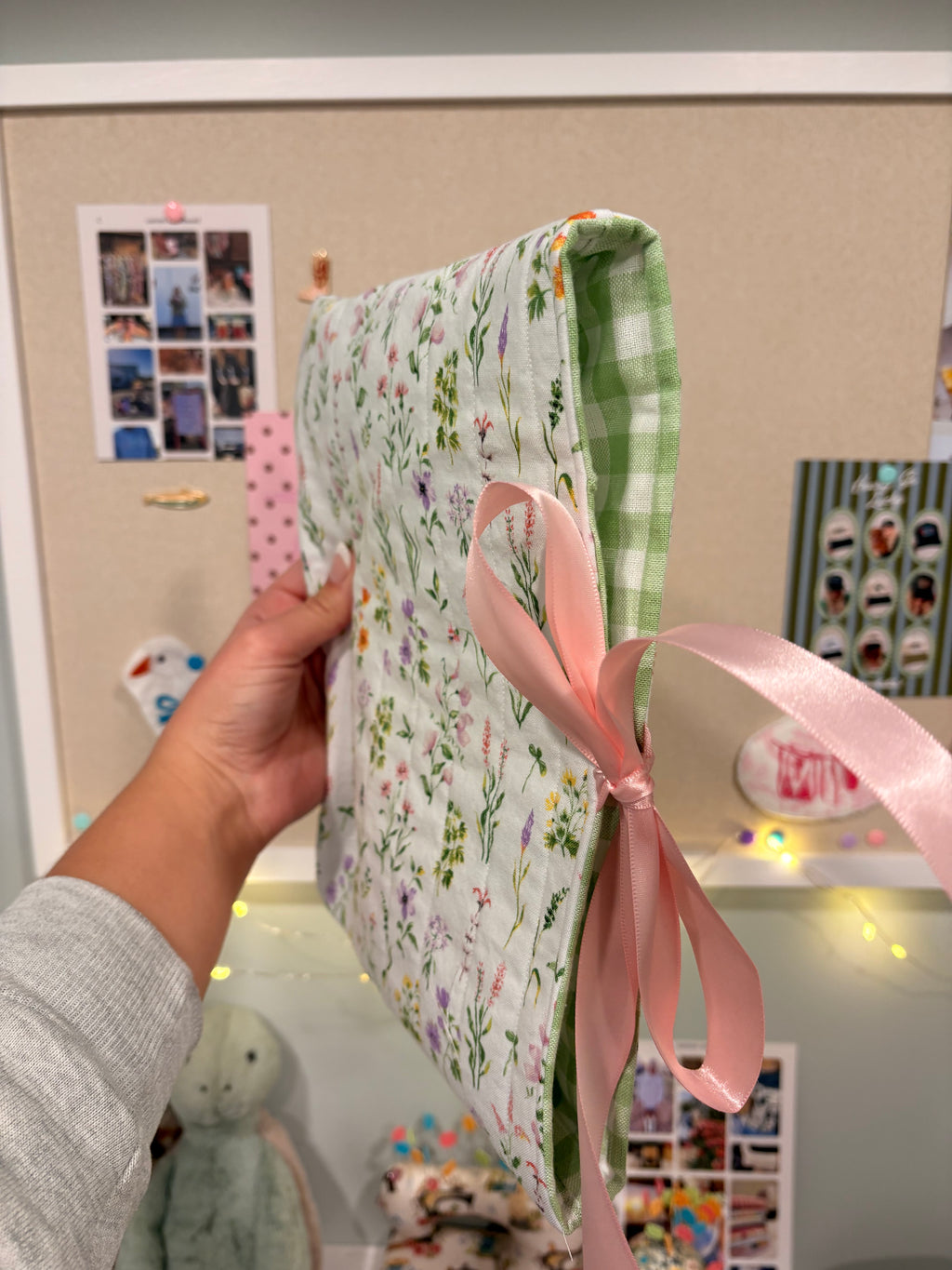 Wildflower Book Sleeve