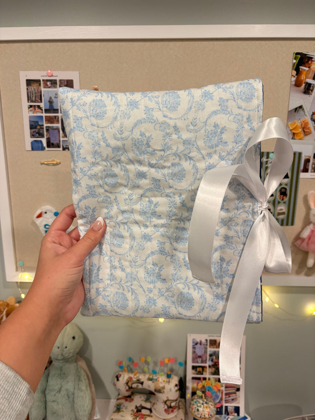Blue Floral Book Sleeve